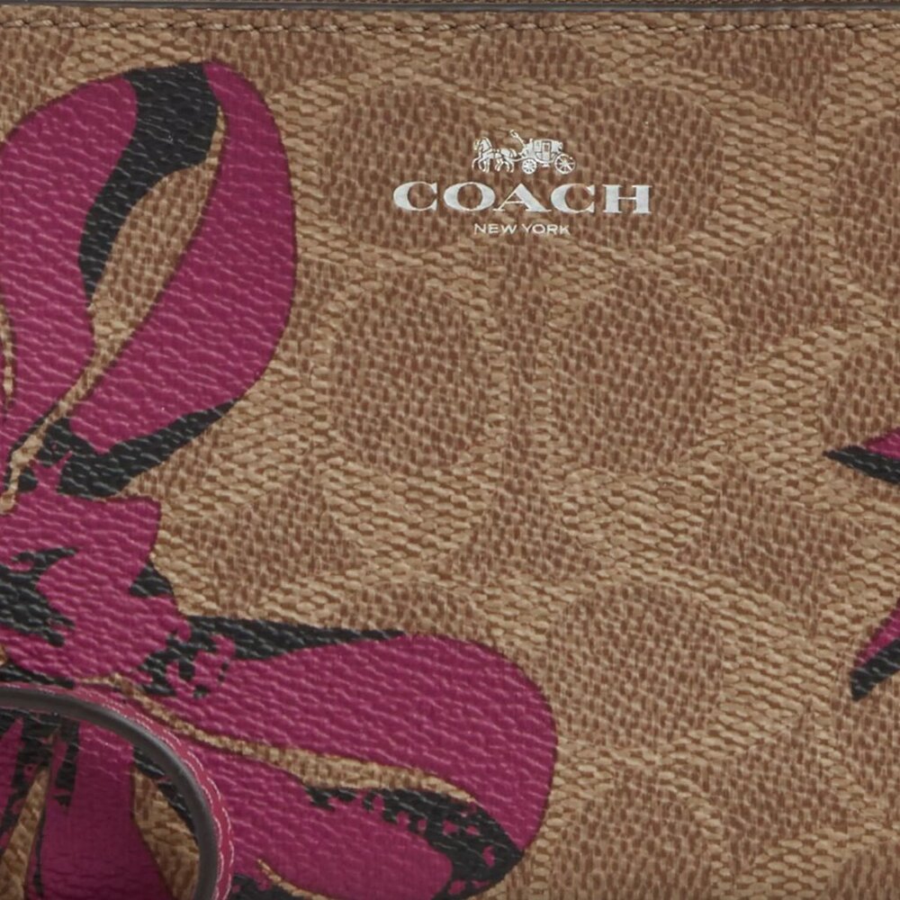 NWT COACH Corner Zip Wristlet In Signature Canvas With Bow Print - Picture 10 of 12